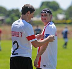 Foto de la galería: Electrizante empate entre Agrimensores y Escribanos