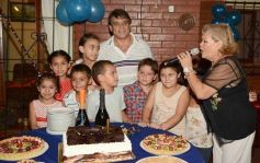 Foto de la galería: Papalino Dávalos pasó los 50 y festejó con todo