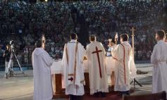 Foto de la galería: Posadas homenajeó a su patrono con misa y música en el anfiteatro