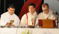 Foto de la galería: Posadas homenajeó a su patrono con misa y música en el anfiteatro