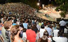 Foto de la galería: Posadas homenajeó a su patrono con misa y música en el anfiteatro