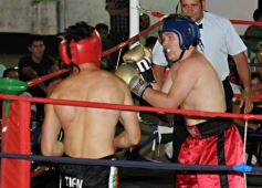 Foto de la galería: Waly volvió a mostrar su jerarquía sobre el ring