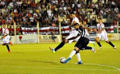 Foto de la galería: La Franja consiguió su primera victoria en la B Nacional y por goleada!!!!