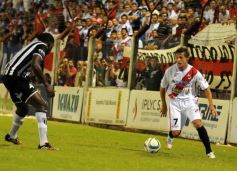 Foto de la galería: La Franja consiguió su primera victoria en la B Nacional y por goleada!!!!