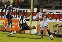Foto de la galería: La Franja consiguió su primera victoria en la B Nacional y por goleada!!!!