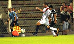 Foto de la galería: La Franja consiguió su primera victoria en la B Nacional y por goleada!!!!