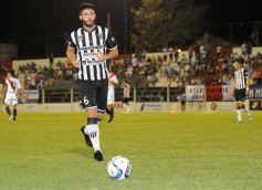 Foto de la galería: La Franja consiguió su primera victoria en la B Nacional y por goleada!!!!