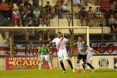 Foto de la galería: La Franja consiguió su primera victoria en la B Nacional y por goleada!!!!