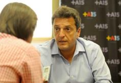 Foto de la galería: Sergio Massa desembarcó con su campaña presidencial en Posadas