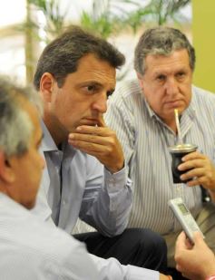 Foto de la galería: Sergio Massa desembarcó con su campaña presidencial en Posadas