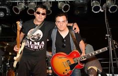 Foto de la galería: El anfiteatro griego volvió a ser la cuna del rock con La Corte en vivo