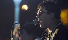 Foto de la galería: El anfiteatro griego volvió a ser la cuna del rock con La Corte en vivo