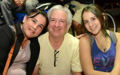 Foto de la galería: El anfiteatro griego volvió a ser la cuna del rock con La Corte en vivo