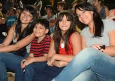 Foto de la galería: El anfiteatro griego volvió a ser la cuna del rock con La Corte en vivo