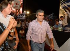 Foto de la galería: Closs entregó 40 millones para obras en municipios