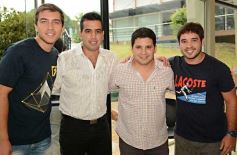 Foto de la galería: El "Pollito" Villagra celebró un año más