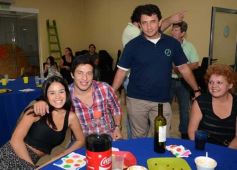 Foto de la galería: El "Pollito" Villagra celebró un año más