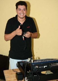 Foto de la galería: El "Pollito" Villagra celebró un año más