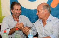 Foto de la galería: "Momo" Venegas y Schiavoni firmaron un acuerdo electoral FE-PRO para Misiones