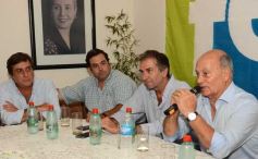 Foto de la galería: "Momo" Venegas y Schiavoni firmaron un acuerdo electoral FE-PRO para Misiones