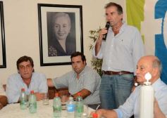 Foto de la galería: "Momo" Venegas y Schiavoni firmaron un acuerdo electoral FE-PRO para Misiones