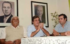 Foto de la galería: "Momo" Venegas y Schiavoni firmaron un acuerdo electoral FE-PRO para Misiones