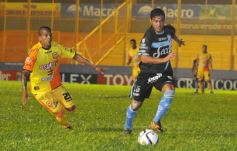 Foto de la galería: Crucero consiguió los primeros tres puntos en Primera