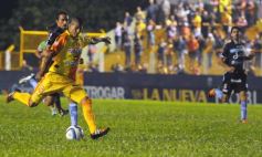 Foto de la galería: Crucero consiguió los primeros tres puntos en Primera