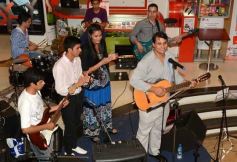 Foto de la galería: Música en vivo en un clima ideal en el Posadas Plaza Shopping