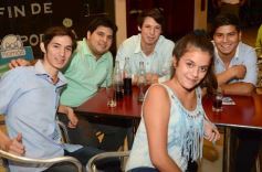 Foto de la galería: Música en vivo en un clima ideal en el Posadas Plaza Shopping