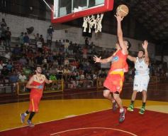 Foto de la galería: Tokio derrotó a Juventud Unida y sueña con no descender