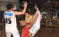 Foto de la galería: Tokio derrotó a Juventud Unida y sueña con no descender