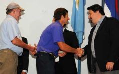 Foto de la galería: Entregan recursos para fortalecer la producción de las chacras misioneras