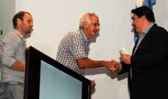 Foto de la galería: Entregan recursos para fortalecer la producción de las chacras misioneras