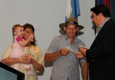 Foto de la galería: Entregan recursos para fortalecer la producción de las chacras misioneras