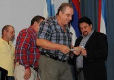 Foto de la galería: Entregan recursos para fortalecer la producción de las chacras misioneras