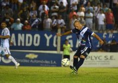 Foto de la galería: Guaraní empató con Atlético en un partido vibrante