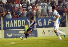 Foto de la galería: Guaraní empató con Atlético en un partido vibrante
