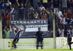 Foto de la galería: Guaraní empató con Atlético en un partido vibrante