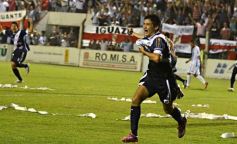 Foto de la galería: Guaraní empató con Atlético en un partido vibrante