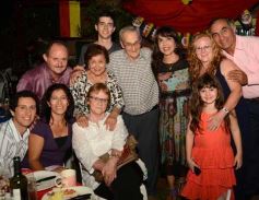 Foto de la galería: Inolvidable cumple de Don Ipi Mayer: jóvenes 90 años