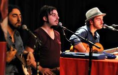 Foto de la galería: El Negro Dolina estuvo en Posadas y deleitó a sus fans