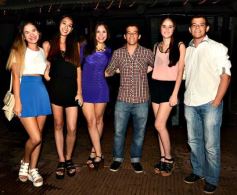 Foto de la galería: Brindis y baile por el cumple de Walter