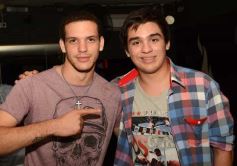 Foto de la galería: Brindis y baile por el cumple de Walter