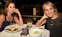 Foto de la galería: Los amigos que disfrutan de Posadas