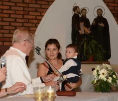 Foto de la galería: El bautismo de Ciro Gabriel en la iglesia Santos Mártires