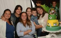 Foto de la galería: Valentín celebró sus cuatro años en el pelotero y con muchos mimos