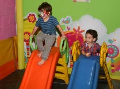 Foto de la galería: Valentín celebró sus cuatro años en el pelotero y con muchos mimos