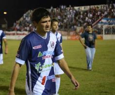 Foto de la galería: En un partido flojito, La Franja rescató un punto