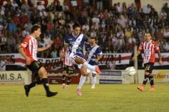 Foto de la galería: En un partido flojito, La Franja rescató un punto